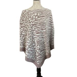 Barefoot Dreams Ocean Breeze Poncho Women's One Size Sweater Cozychic Ultra Lite